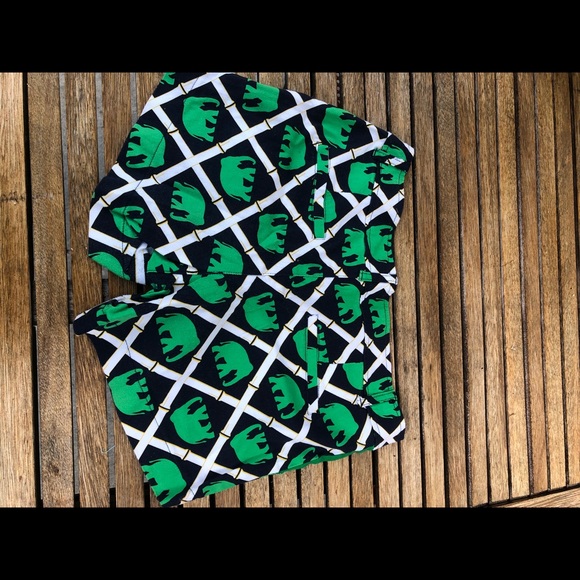 Haley & the Hound Shorts - Picture 2 of 2